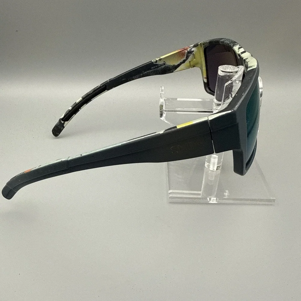 SMITH Outlier XL Sunglasses Matte Corsair Ripped S6F Chromapop Damaged Lenses